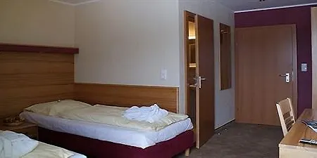 Aparthotel Bed Only Montana Ausseerland 4*