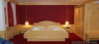 Bed Only Montana Ausseerland 4* Bad Mitterndorf