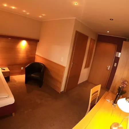 Aparthotel Bed Only Montana Ausseerland 4*